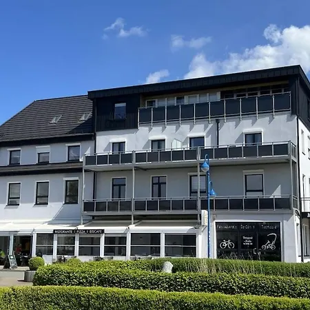 Nyaraló Briesenick-radde Sea View *